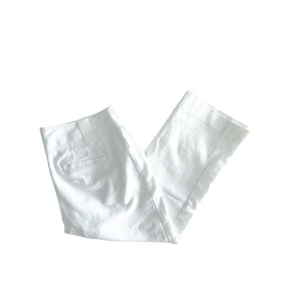 Ann Taylor Women's Stretch Lindsay White Capri Pants Size 8 - Picture 1 of 10